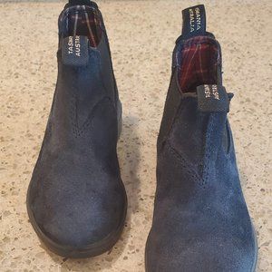 Kids blue suede Blundstones